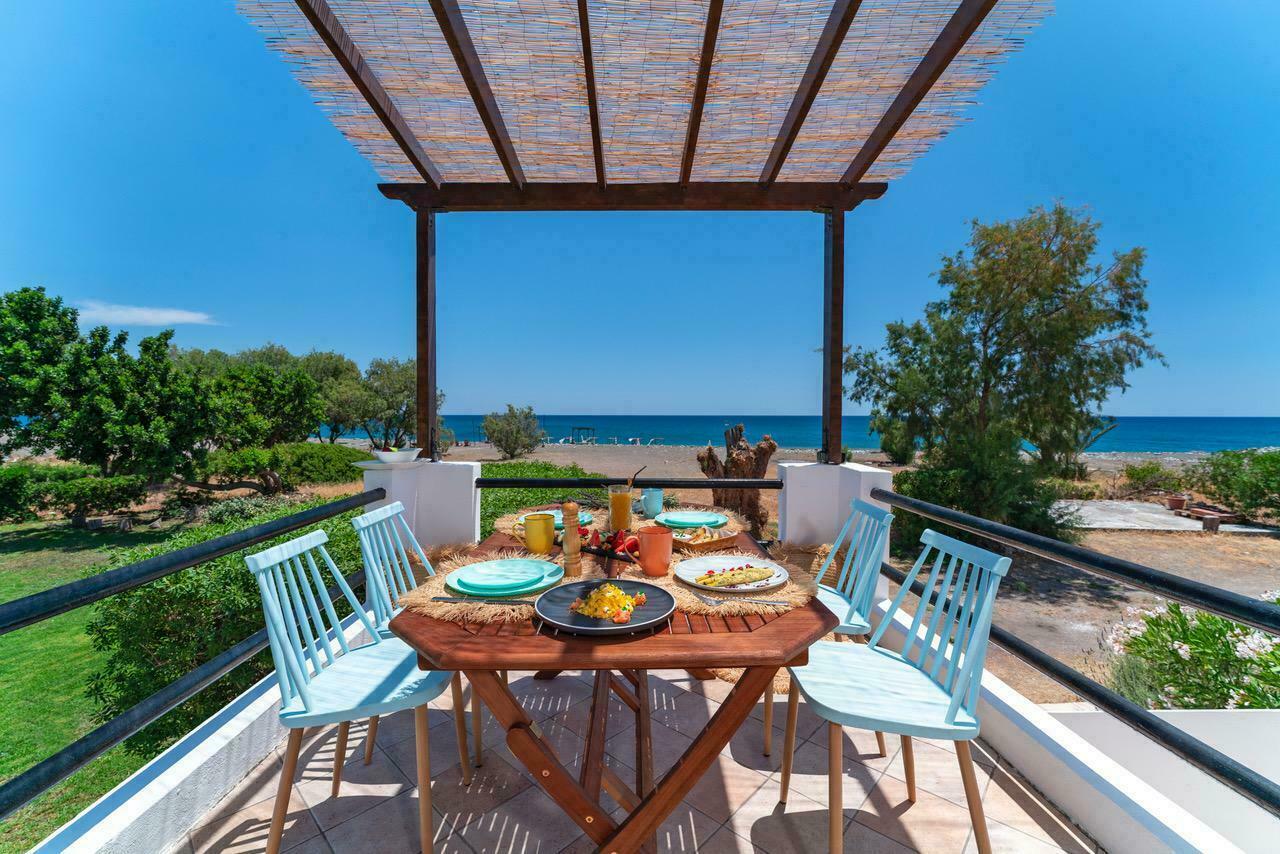 ECO BEACH & MAGIC GARDEN HOTEL