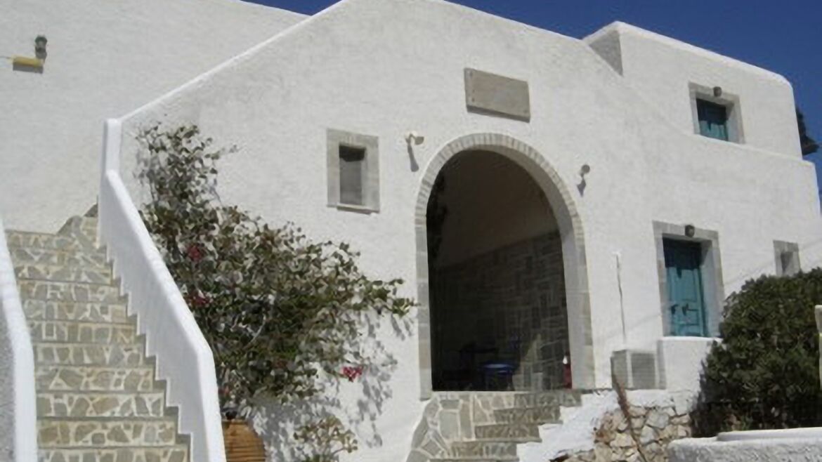 Flora Hotel Sikinos